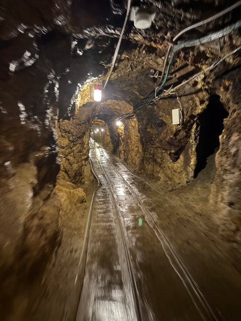 5年に一度しか味わえない千歳盛 坑道熟成酒 5年熟成